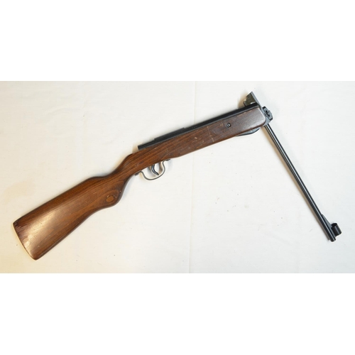 702 - Diana Series 70 Model 76 .22 break barrel air rifle in full working order. Gun in overall fair used ... 