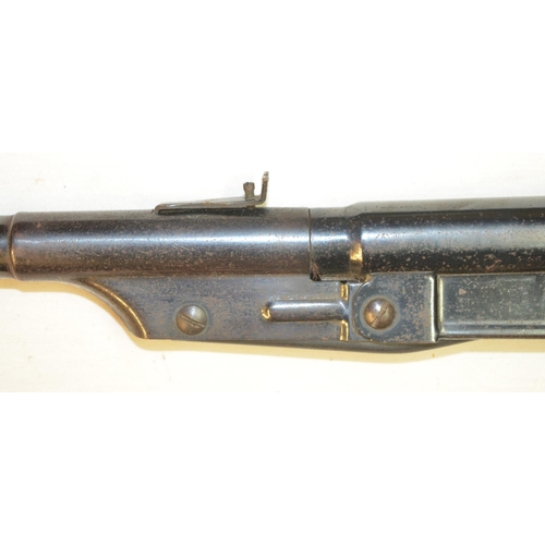 709 - Diana Model 15 .177 break barrel air rifle in good working order, overall condition good used.