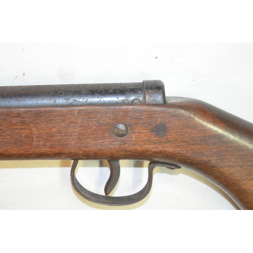 710 - Diana Model 16 .177 break barrel air rifle in working order. Overall condition fair used, one screw ... 