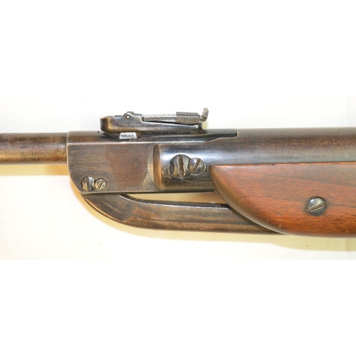 715 - Diana Model 25 .177 break barrel air rifle in full working order, overall condition good used. SN 52... 