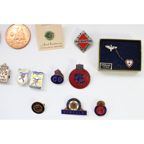 213 - Selection of British and American badges, enamel pins etc, including wartime fire watcher enamel bad... 