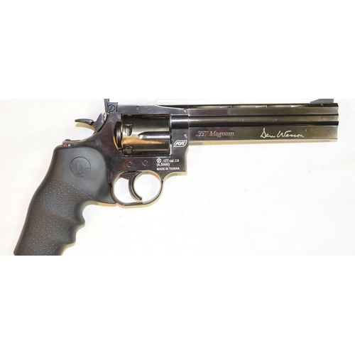 801 - Crossman SNR357 Full Metal Snub Nose dual ammunition BB and pellet .177 CO2 powered air pistol revol... 