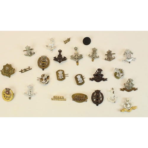 90 - Selection of British Army cap badges and emblems, mainly Yorkshire Regiments such as Green Howards, ... 