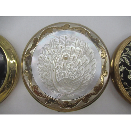 1201 - Circular compact with oriental scene, circular compact with peacock carved into mother of Pearl, Str... 