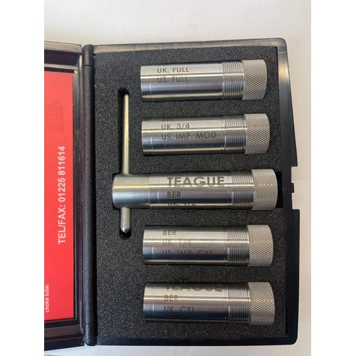 942 - Set of cased Teague precision chokes to fit Beretta, with safety instructions