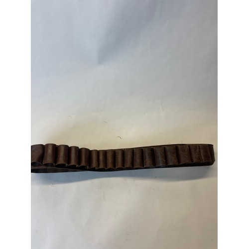 964 - Leather cartridge belt, with 30 loops and brass buckle