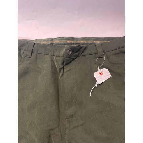 965 - Pair of as new lined Musto country trousers, in olive green, size 42/L