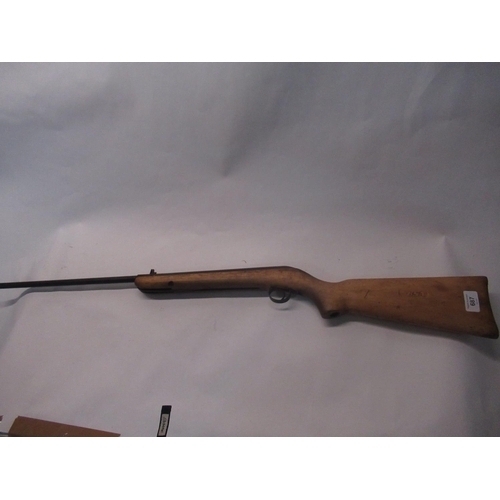 687 - BSA Cadet Major .177 break barrel air rifle in good working order and in overall good used condition... 