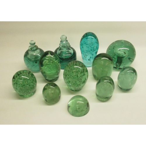 583 - Collection of various late C19th/early C20th glass dumps (12)