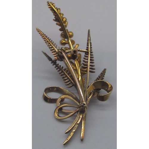 1252 - 9ct yellow gold brooch by Alabaster and Wilson, in the form of a ribbon tied floral spray, set with ... 