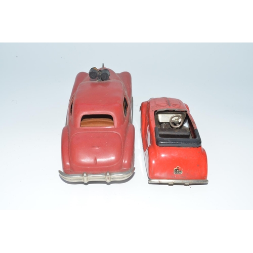 1289 - Two Tri-Ang Minic clockwork model cars, both in fair working order, one convertible full tinplate (t... 