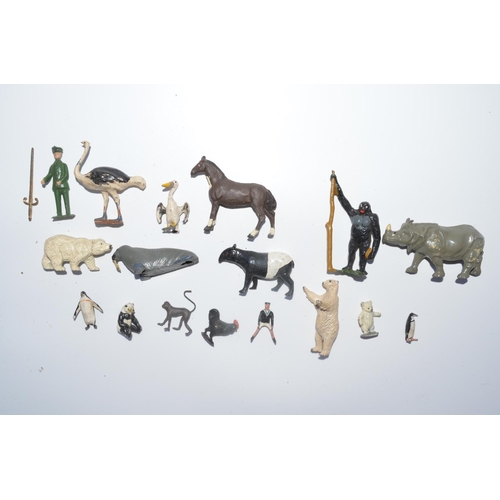 1292 - Collection of mostly vintage hollow cast Britain's Zoo animal figures including Polar Bears, Walrus,... 