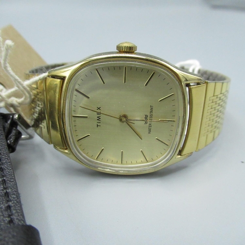 119 - Timestar stainless steel cased hand wound wristwatch, with signed champagne coloured dial, Sekonda s... 