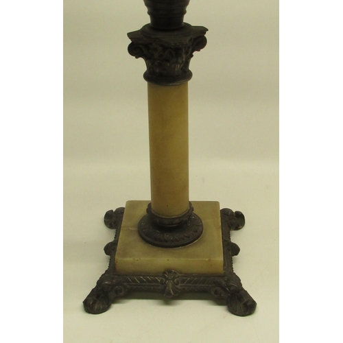 1422 - Late c19th onyx and gilt mounted Corinthian column oil lamp with faceted cut clear reservoir, on squ... 