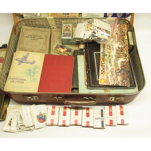 1433 - Collection of cigarette cards in folders and loose inc. Kenistas silks, in one suitcase