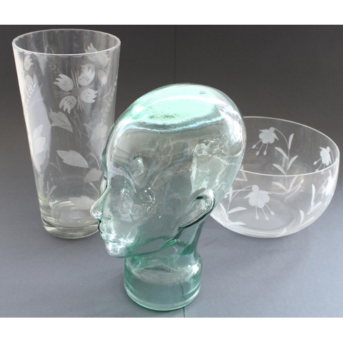 37 - Glass display head together with a glass vase and bowl with floral etched patterns, tall vase H30cm