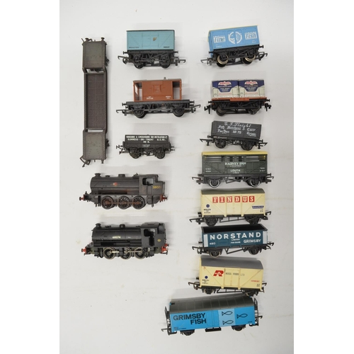 228 - Collection of OO gauge railway wagons and a single electric Hornby 0-6-0 tank engine (and a built up... 