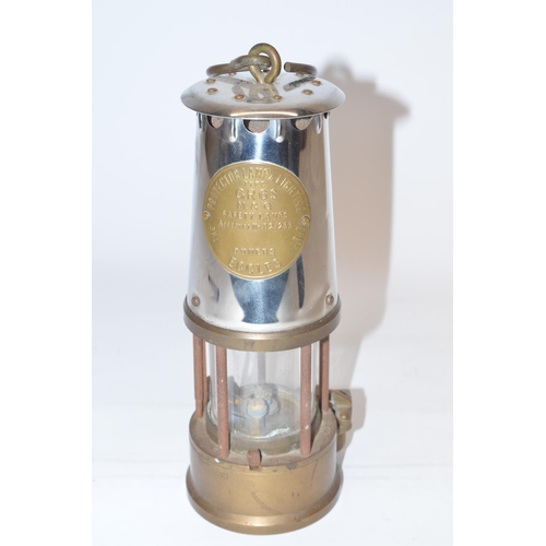 752 - Vintage safety lamp by The Projector Lamp & Lighting Co Ltd, model no GR6S, Eccles.