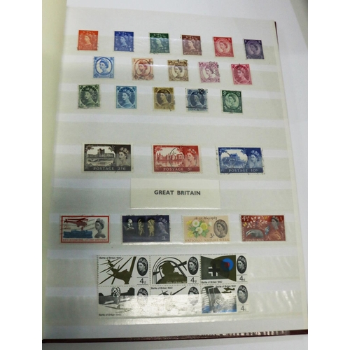 287 - Large and comprehensive collection of GB Stamps in 6 albums covering various examples and date perio... 