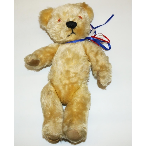 648 - Teddy bears and soft toys, including a Merrythought bear