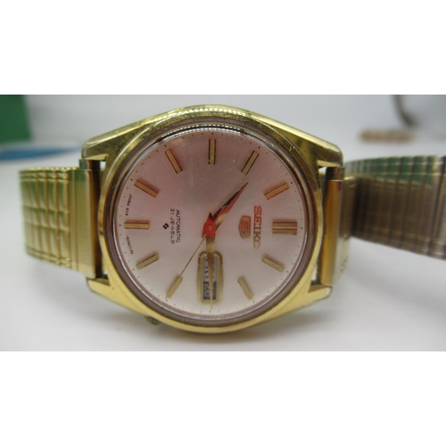 250 - Seiko 5 automatic day date wristwatch, movement ref. 6119, case ref.8090, serial no. 984343 (watch r... 