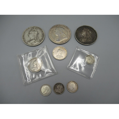 255 - Collection of pre 1920 British coinage including George IV 1836 four pence, Victoria 1891 crown, Edw... 