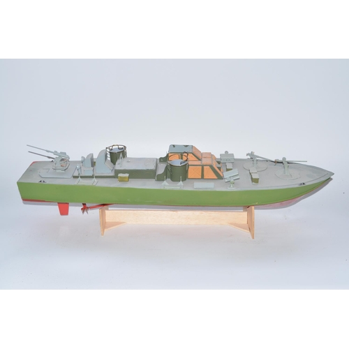 759 - 1/72 Flower Class Corvette HMCS Snowberry, built up Revell plastic model kit with added radio contro... 