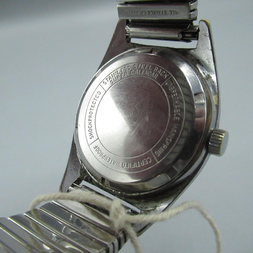 1223 - Ladies Avia late 1970's hand wound wristwatch, silver plated on integrated bark effect bracelet, wat... 