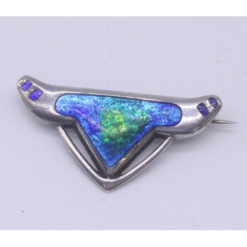 1416 - Charles Horner hallmarked sterling silver and enamel Arts & Crafts brooch, Chester, 1908