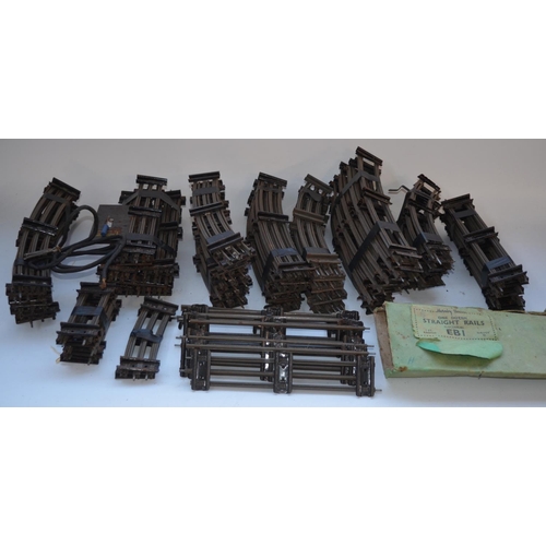 73 - Vintage Hornby O gauge track, including triple and double rail sections