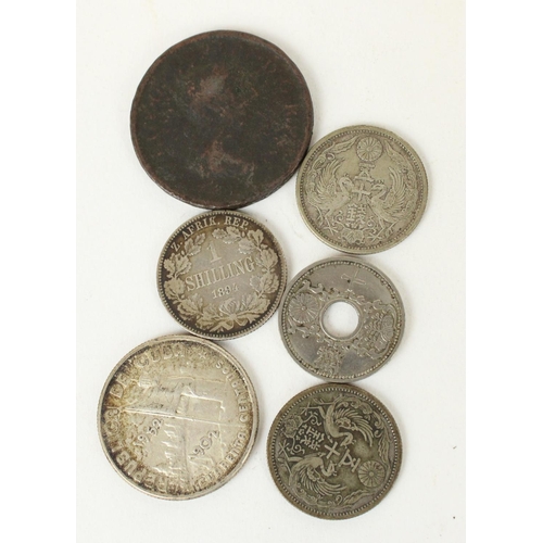 146 - Selection of mixed GB and world coinage, including some C18th copper coins