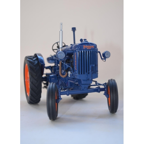 263 - Boxed 1/16 scale diecast Fordson Major E27N tractor model by Universal Models (2638A).