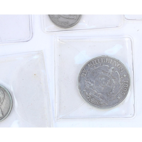 198 - Small selection of late C19th/early C20th world silver content coinage incl. South African, US, Iris... 