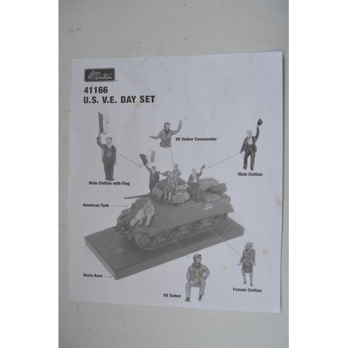 256 - Boxed Britain's US VE Day set (item no 41166) with Sherman tank, crew and liberated French civilians