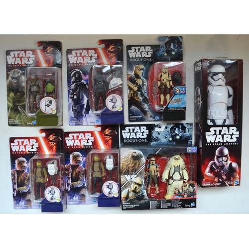 19A - Collection of as new unopened/factory sealed Star Wars action figures and models