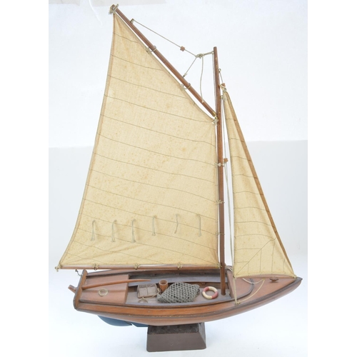 283 - Plank on frame wooden gaff rigged lobster/crab fishing boat with block stand. L58 W18.3 H78.5cxm