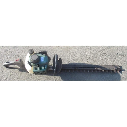 813 - Unnamed petrol hedge trimmer (untested)