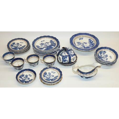 297 - Booths Real Old Willow tea and dinner ware incl. teacups and saucers, teaplates bowls etc (qty)