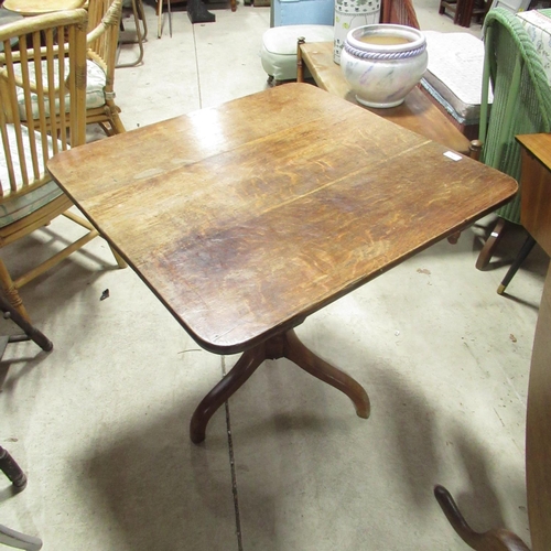 752 - C20th oak square snap top occasional table on tripod base