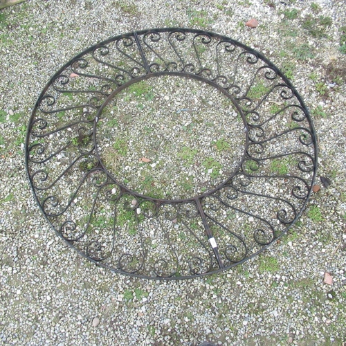 775 - Wrought metal circular two piece tree root guard