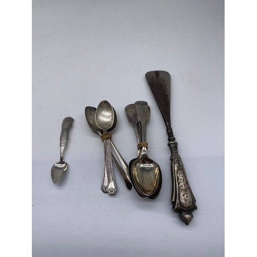 50 - Set of six Victorian hallmarked Sterling silver Fiddle pattern teaspoons by Patrick Leonard, Sheffie... 