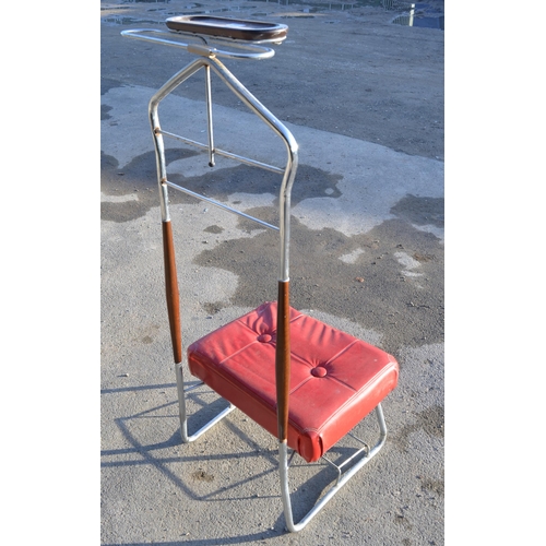 446 - Early 1970's valet stand with plated frame and padded seat W43cm X D43cm X H123cm