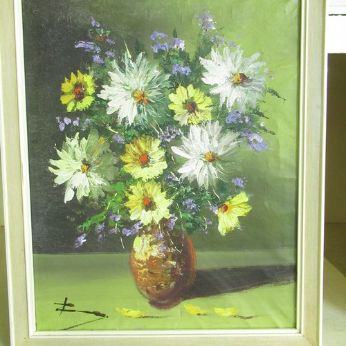675 - Continental school (C20th), still life studies of flowers, oil on canvas, 40cm x 50cm max (3)