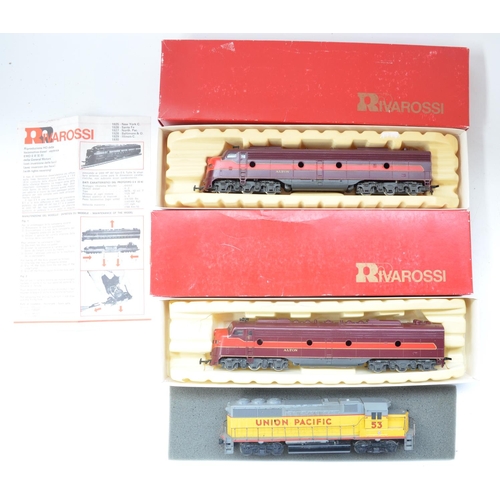 106 - Rivarossi 1930 HO gauge GM EMD E-8 Diesel Electric locomotive 