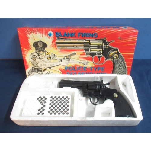 1328 - Boxed Sussex Armoury Police type .357 revolver blank firing pistol with some .22 cal. crimp blank ca... 