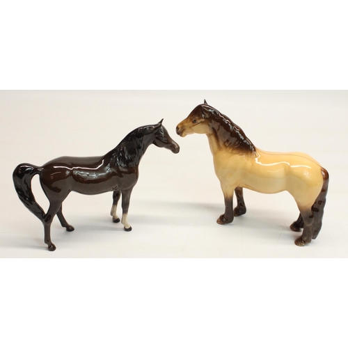 211 - Beswick dun Highland pony #1644, and a Beswick horse, H16cm