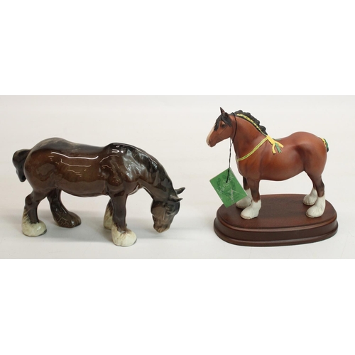 220 - Royal Doulton heavy horse on wooden plinth, H18cm, and a Beswick figure of a shire grazing, H14cm (2... 