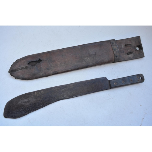 738 - British Army Machete with sheath. Sheath stamped SL 1942 with broad arrow