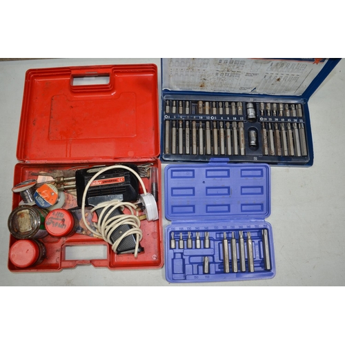 559 - Extensive collection of Draper and Elora sockets, handles, extension handles, impact drivers, studdi... 