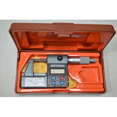 533 - Mitutoyo digital micrometer, item no 293-201 with box